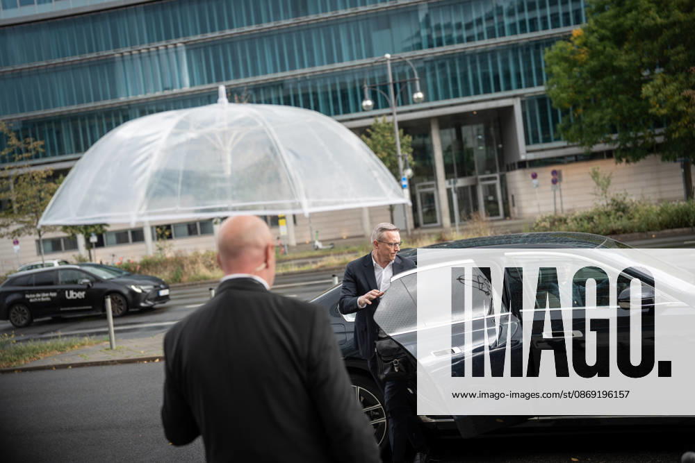 Karsten Wildberger, Federal Minister for Digital Affairs and State Modernization, upon his arrival at the CDU Germany Executive Committee Retreat in Berlin, October 2026, Berlin, Berlin, Germany, Konrad Adenauer House