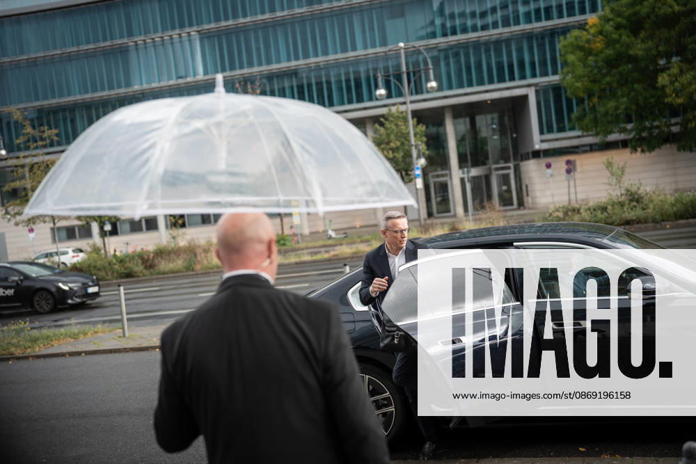Karsten Wildberger, Federal Minister for Digital Affairs and State Modernization, upon his arrival at the CDU Germany Executive Committee Retreat in Berlin, October 2026, Berlin, Berlin, Germany, Konrad Adenauer House