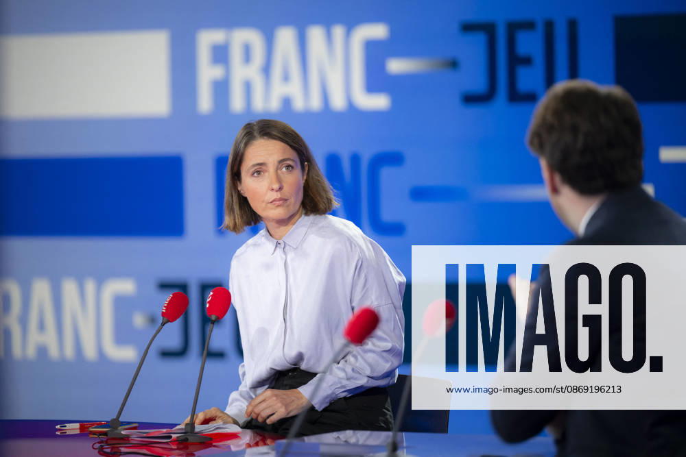 CGT General Secretary Sophie Binet Franc Jeu - Paris CGT General Secretary Sophie Binet during an interview at Franc Jeu on France 2 channel in Paris, France on October 11, 2026.Photo by Eliot Blondet ABACAPRESS.COM Paris France France