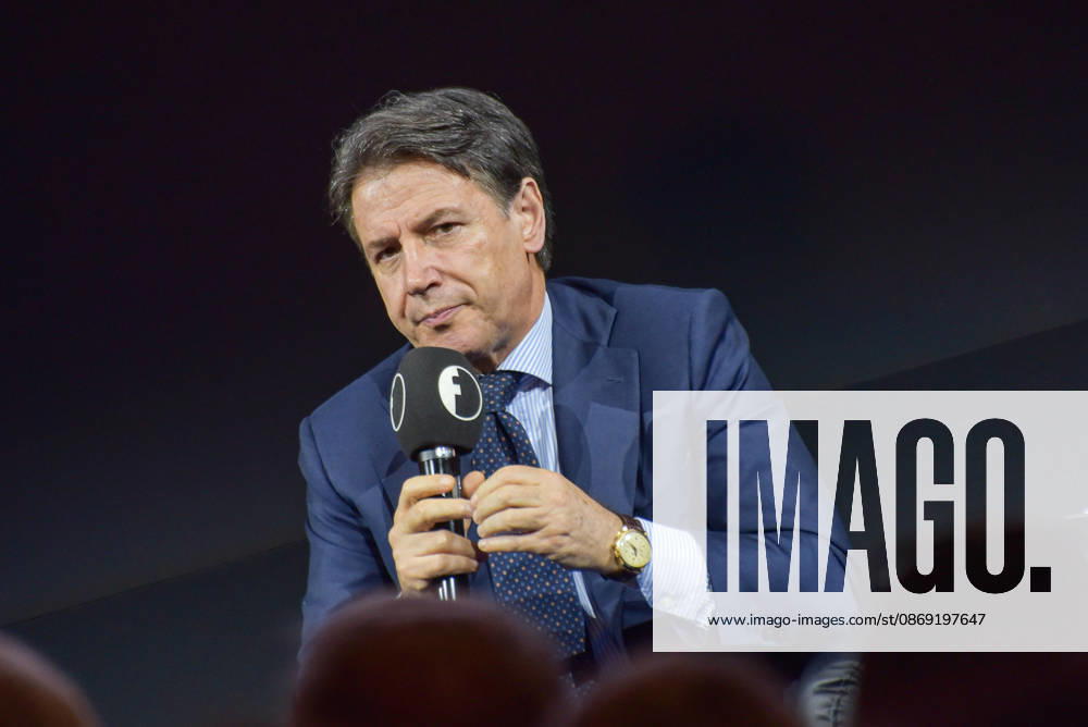 Political leaders Elly Schlein, Giuseppe Conte, Nicola Fratoianni, and Giovanni Donzelli take part in the panel Faccia a Faccia con i politici with Fanpage.it journalists during the Rumore Festival 2026 at Acquario Romano. - 11 Oct 2026 Movimento 5 Stelle President Giuseppe Conte speaks during the panel Faccia a Faccia con i politici at the Rumore Festival 2026 at Acquario Romano in Rome. Rome Italy