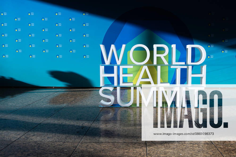 World Health Summit 2026: Global Health Policy, Germany, Berlin, October 11, 2026. A 3D sign for the World Health Summit at the InterContinental Hotel in Berlin, where the international health summit is taking place.