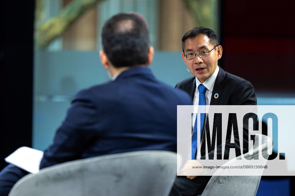 World Health Summit 2026, Berlin, Germany, on October 11, 2026. Prof. Dr. Teo Yik Ying, Dean of the Saw Swee Hock School of Public Health and Vice President of the National University of Singapore, during the panel discussion on