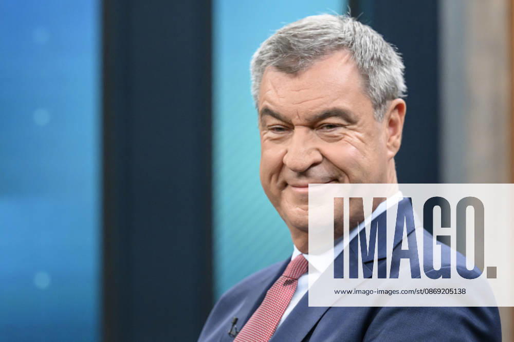 Pictured, from left: Markus Söder, Minister-President of Bavaria, CSU, GER; Berlin, studio; guest on Caren Miosga’s political talk show, TV program, Das Erste, from Studio 20 in Berlin-Adlershof, Topic: How will the government get out of the crisis, Mr. Söder, October 11, 2026,