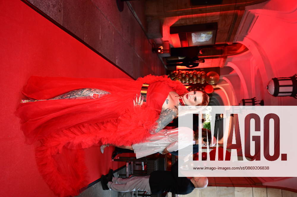 Lyn Künstner at the 18th Hope Gala 2026 at the Schauspielhaus Dresden