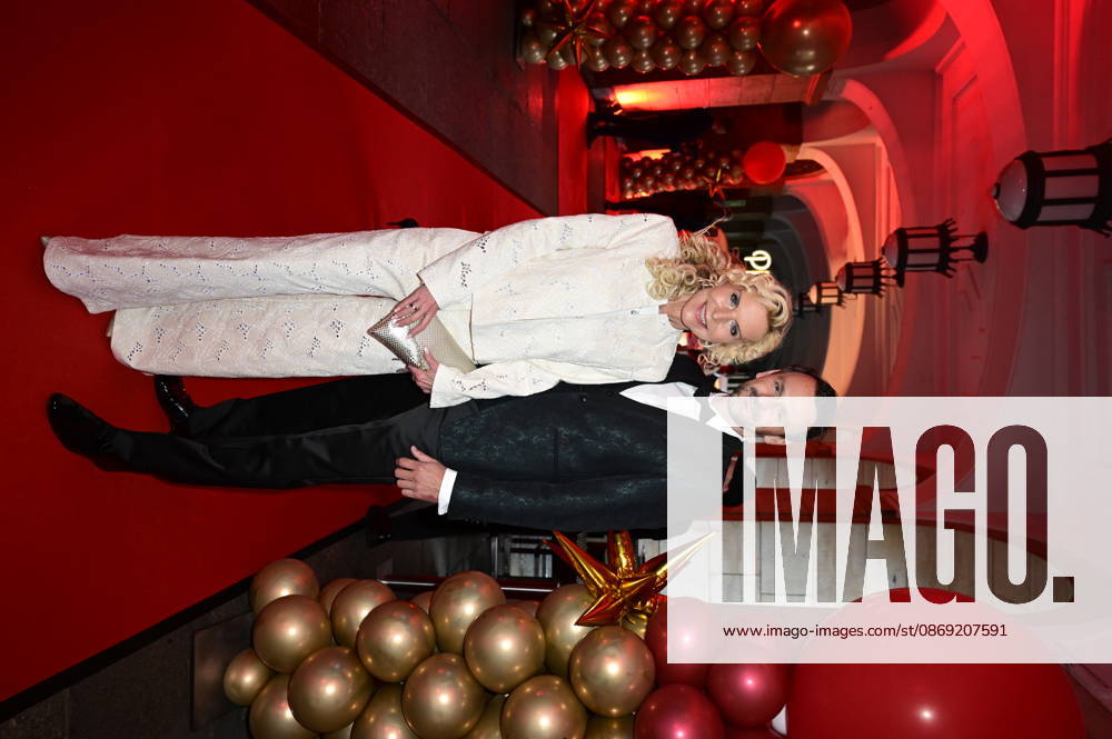 Victoria Herrmann with her husband David Böthig at the 18 Hope Gala 2026 at the Schauspielhaus Dresden