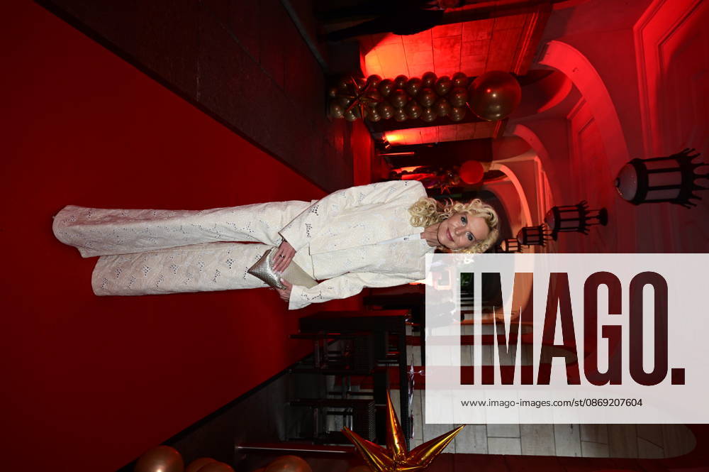 Victoria Herrmann at the 18th Hope Gala 2026 at the Schauspielhaus Dresden