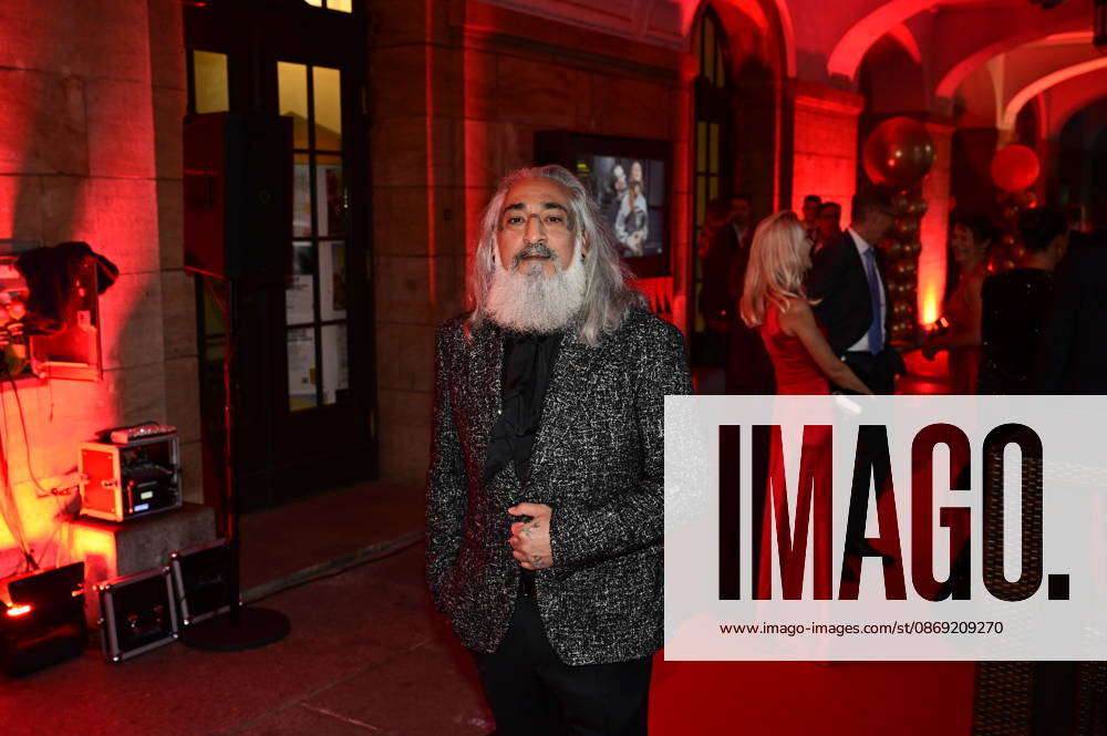 Senay Gueler at the 18 Hope Gala 2026 at the Schauspielhaus Dresden