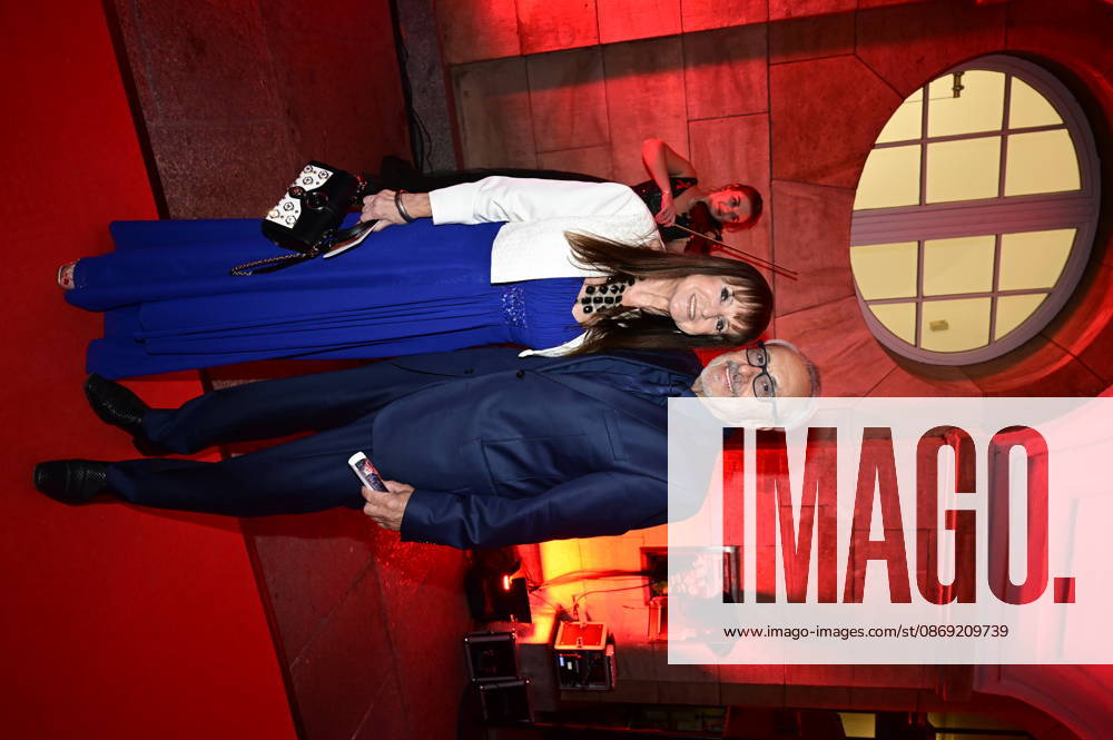 Wolfgang Stumph with his wife, Christine Stumph, at the 18 Hope Gala 2026 at the Schauspielhaus Dresden