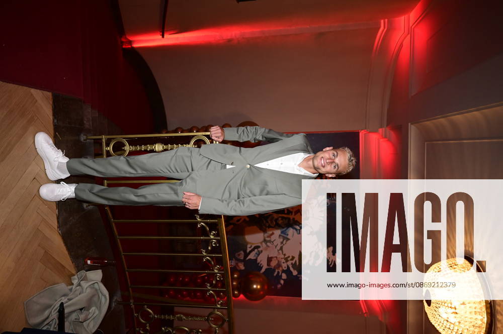 Karl Bebendorf at the 18th Hope Gala 2026 at the Schauspielhaus Dresden