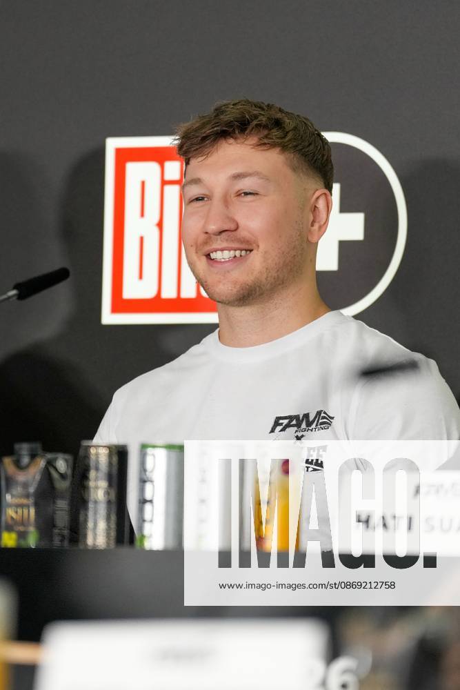 Fame Fighting 2026 Press Conference: Oliver Ginkel at the press conference for the fourth edition of Fame Fighting Celebrity Boxing on October 11, 2026, at the Atlantic Hotel in Essen, North Rhine-Westphalia