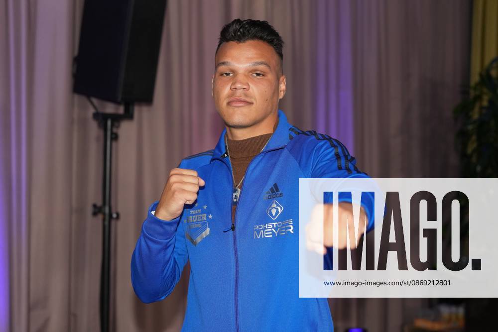 Fame Fighting 2026 Press Conference: Allen Bauer at the press conference for the fourth edition of Fame Fighting Celebrity Boxing on October 11, 2026, at the Atlantic Hotel in Essen, North Rhine-Westphalia