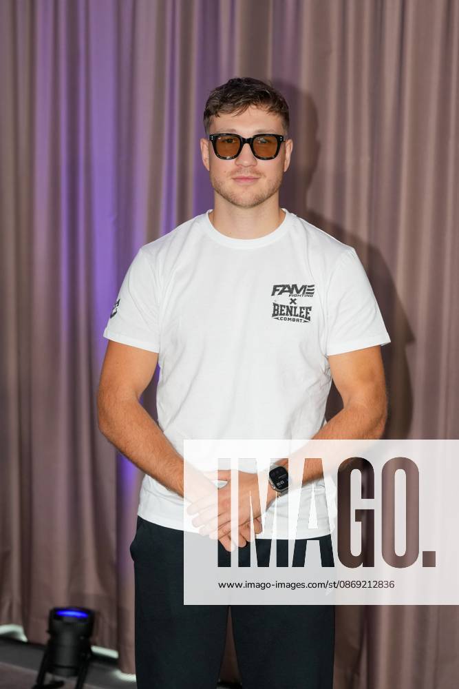 Fame Fighting 2026 Press Conference: Oliver Ginkel at the press conference for the fourth edition of Fame Fighting Celebrity Boxing on October 11, 2026, at the Atlantic Hotel in Essen, North Rhine-Westphalia