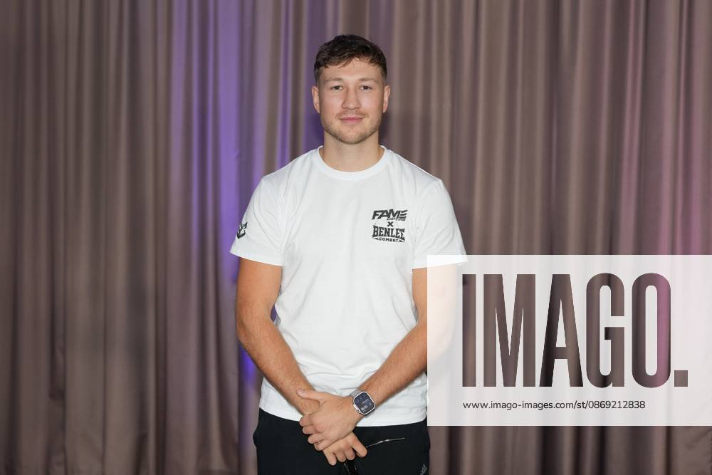 Fame Fighting 2026 Press Conference: Oliver Ginkel at the press conference for the fourth edition of Fame Fighting Celebrity Boxing on October 11, 2026, at the Atlantic Hotel in Essen, North Rhine-Westphalia