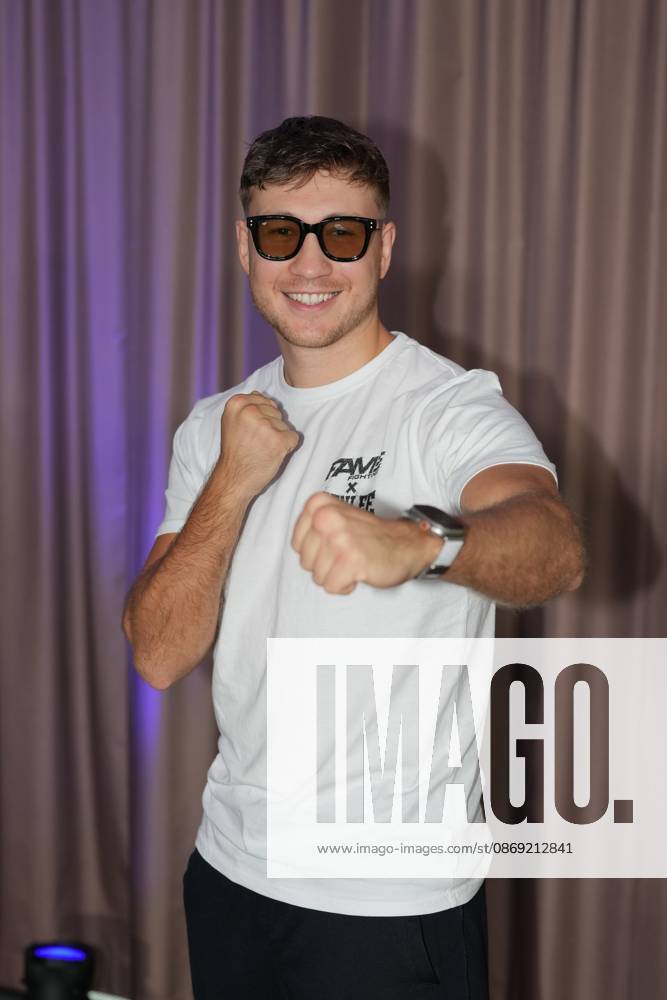 Fame Fighting 2026 Press Conference: Oliver Ginkel at the press conference for the fourth edition of Fame Fighting Celebrity Boxing on October 11, 2026, at the Atlantic Hotel in Essen, North Rhine-Westphalia