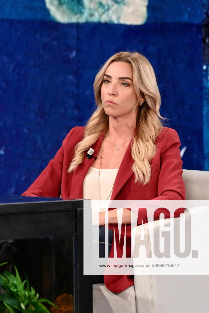 IPA89573895 - Milan, TV Show Che Tempo Che Fa - Nove. Pictured: Silvia Salis