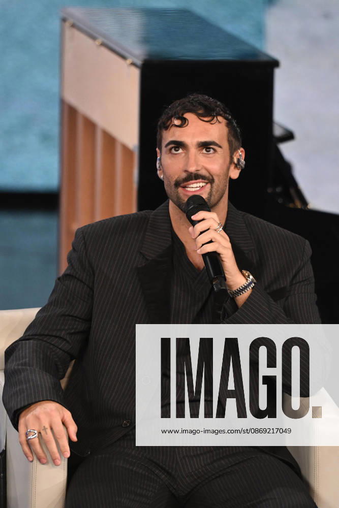 IPA89573994 - Milan, TV Show Che Tempo Che Fa - Nove. Pictured: Marco Mengoni