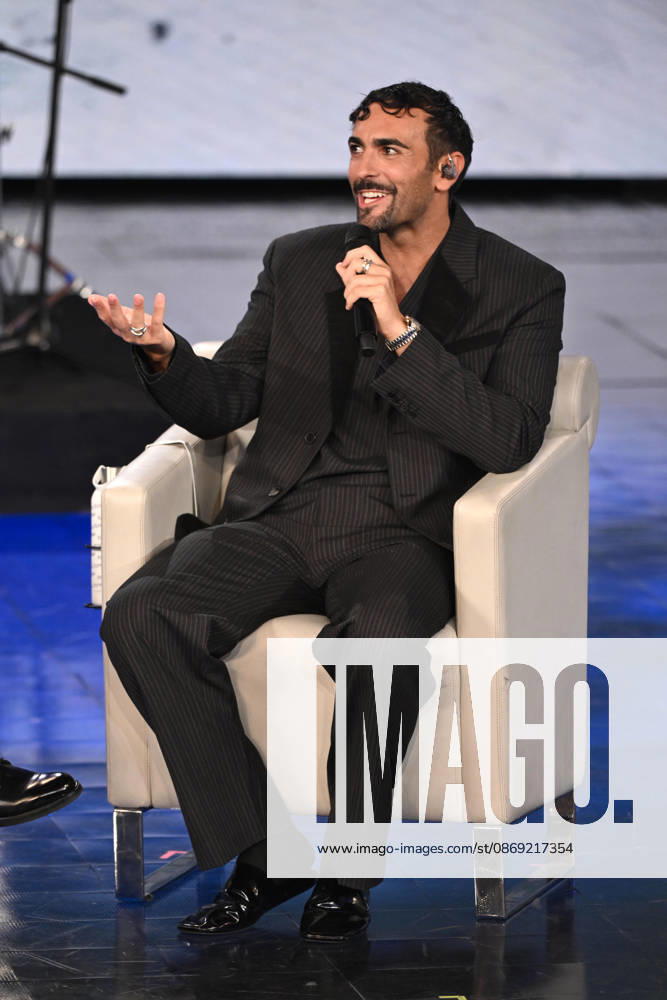 IPA89573992 - Milan, TV Show Che Tempo Che Fa - Nove. Pictured: Marco Mengoni