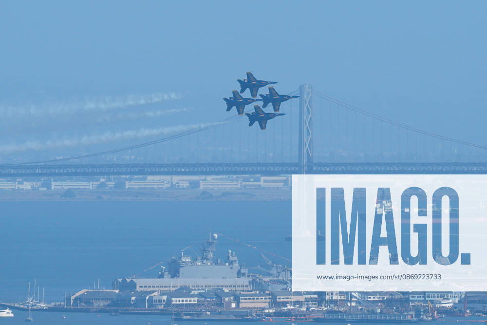 Fleet Week Air Show in San Francisco SAN FRANCISCO, CALIFORNIA - OCTOBER 11: US Navy Blue Angels fly over San Francisco Bay during the Fleet Week Air Show in San Francisco, California, United States on October 11, 2026. Tayfun Coskun Anadolu California United States. Editorial use only. Please get in touch for any other usage.