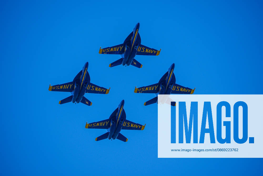 Fleet Week Air Show in San Francisco SAN FRANCISCO, CALIFORNIA - OCTOBER 11: US Navy Blue Angels fly over San Francisco Bay during the Fleet Week Air Show in San Francisco, California, United States on October 11, 2026. Tayfun Coskun Anadolu California United States. Editorial use only. Please get in touch for any other usage.