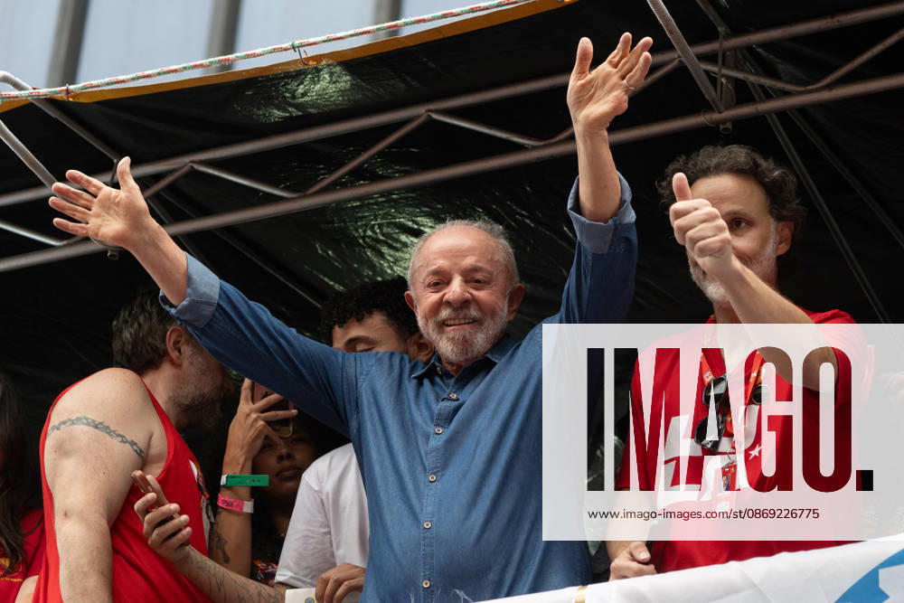 SoÂ£o Paulo, Brazil. 11 Oct 2026. The president of Brazil, Luiz InoÂ¡cio Lula da Silva (PT), takes part in a rally with supporters in SoÂ£o Paulo, Brazil, on October 11, 2026. Sao Paulo Brasil - ZUMAl146 20261011_aaf_l146_002