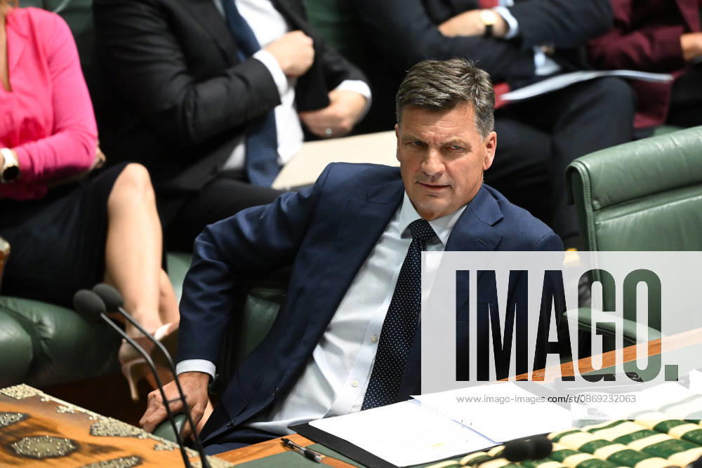 QUESTION TIME, Australian Opposition Leader Angus Taylor reacts during Question Time in the House of Representatives at Parliament House in Canberra, Monday, October 12, 2026. ( NO ARCHIVING CANBERRA AUSTRALIAN CAPITAL TERRITORY Australia