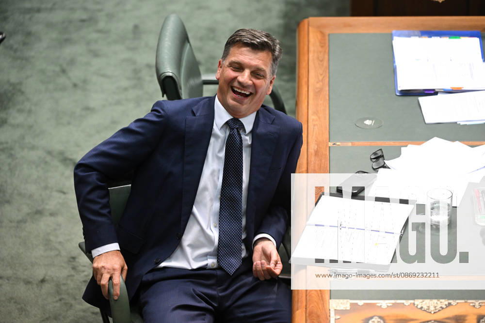 QUESTION TIME, Australian Opposition Leader Angus Taylor reacts during Question Time in the House of Representatives at Parliament House in Canberra, Monday, October 12, 2026. ( NO ARCHIVING CANBERRA AUSTRALIAN CAPITAL TERRITORY Australia