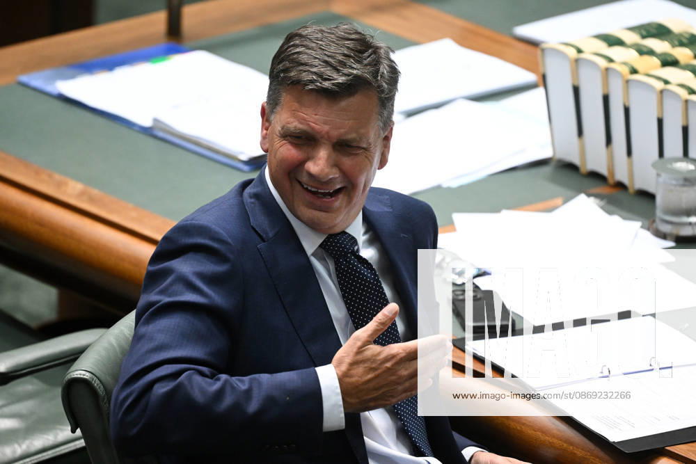 QUESTION TIME, Australian Opposition Leader Angus Taylor reacts during Question Time in the House of Representatives at Parliament House in Canberra, Monday, October 12, 2026. ( NO ARCHIVING CANBERRA AUSTRALIAN CAPITAL TERRITORY Australia