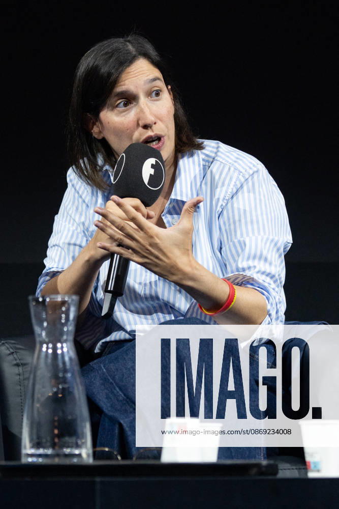Elly Schlein During Rumore Festival 2026 - Rome Elly Schlein, Secretary of the Italian Democratic Party, participates in the Face-to-Face with Politicians panel at Fanpage.it’s Rumore Festival 2026 in Rome, Italy on October 11, 2026. Photo by Andrea Bracaglia ABACAPRESS.COM Rome Italy Italy
