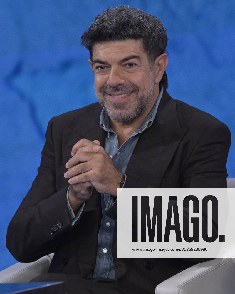 Photo by Mario Romano, IPP Milan, October 11, 2026. TV show *Che Tempo Che Fa*; pictured is actor Pierfrancesco Favino. Italy Photo Press World. Copyright *Che Tempo Che Fa*