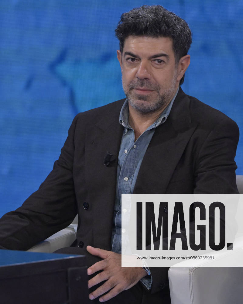 Photo by Mario Romano, IPP Milan, October 11, 2026. TV show *Che Tempo Che Fa*; pictured is actor Pierfrancesco Favino. Italy Photo Press World. Copyright *Che Tempo Che Fa*