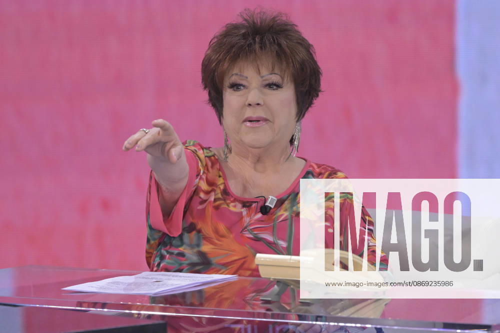 Photo by Mario Romano, IPP Milan, October 11, 2026. From the television show *Che Tempo Che Fa*. Pictured: Orietta Berti. Italy Photo Press World. Copyright *Che Tempo Che Fa*