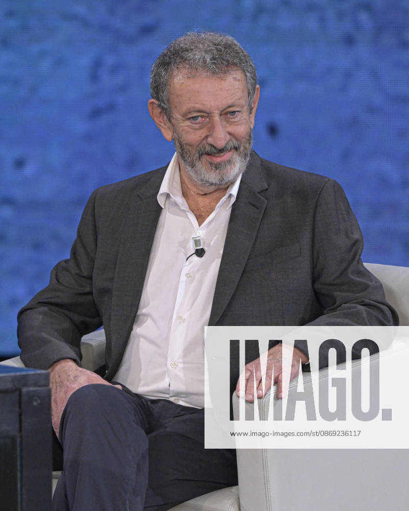 Photo by Mario Romano, IPP Milan, October 11, 2026. From the television show *Che Tempo Che Fa*. Pictured: Michele Serra. Italy Photo Press World. Copyright *Che Tempo Che Fa*
