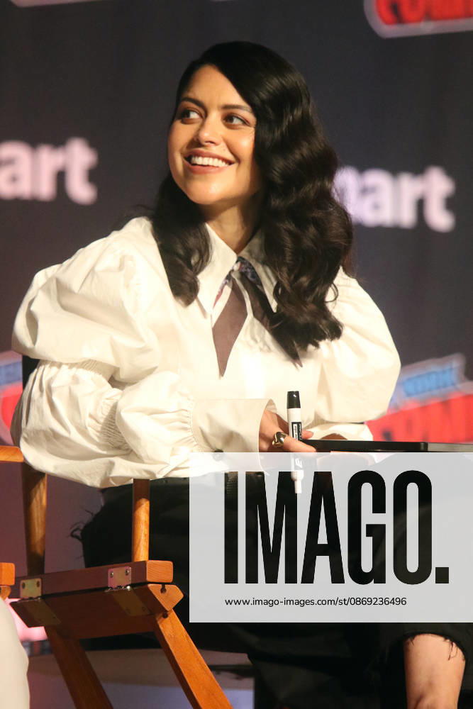 NEW YORK, NY- OCTOBER 11: Alyssa Diaz pictured at The Rookie panel during New York Comic Con 2026 at Javits Center on October 11, 2026 in New York City.