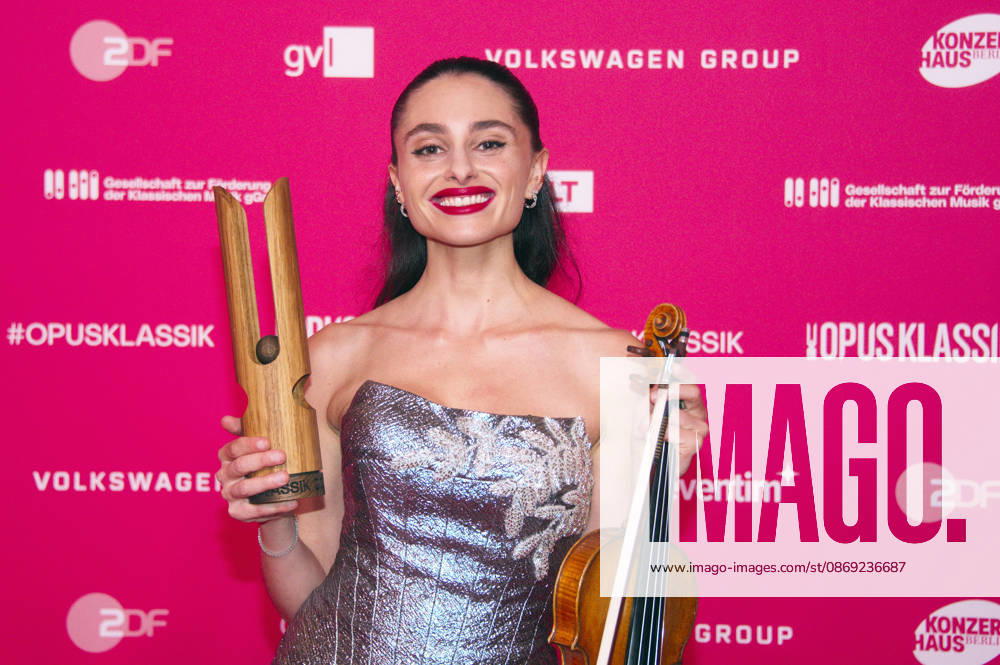 Esther Abrami at the 2026 Opus Klassik Awards ceremony at the Konzerthaus am Gendarmenmarkt in Berlin, October 11, 2026 Foto:xC.xBehringx xFuturexImagex opus_6127