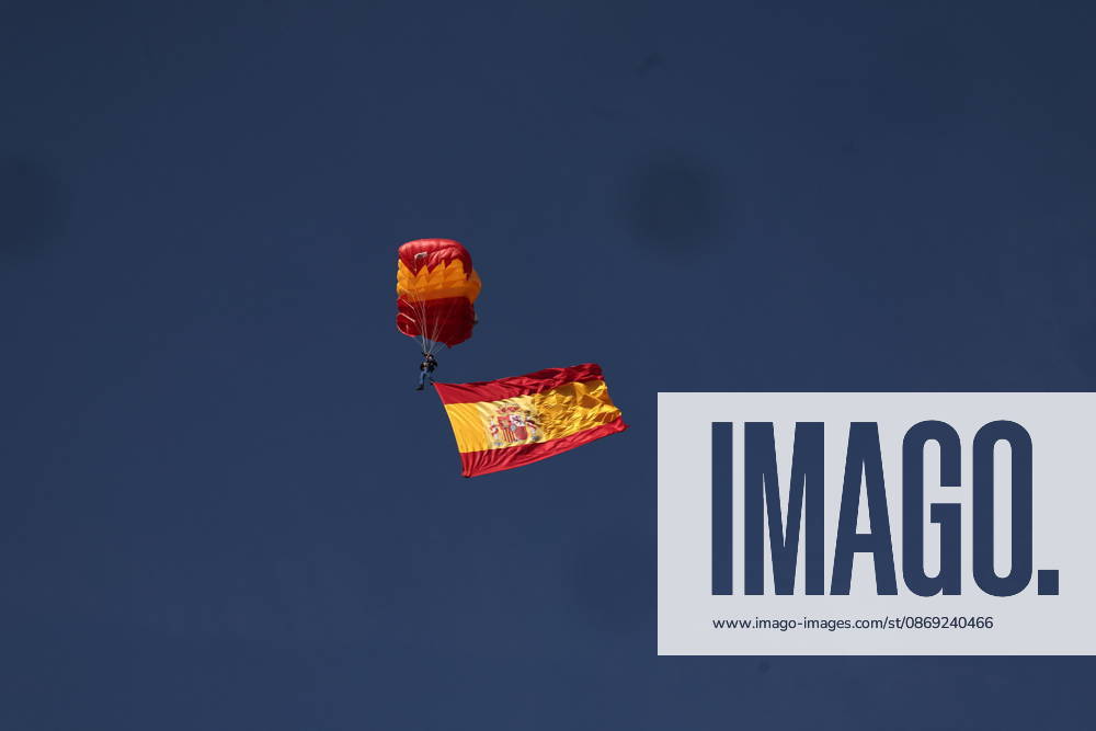 October 12 Parade for Hispanic Heritage Day A paratrooper carrying a Spanish flag during the solemn ceremony honoring the national flag and the military parade on October 12, Hispanic Heritage Day, in the Plaza de Cánovas del Castillo, on October 12, 2026, in Madrid, Spain. The events begin with the flag-raising ceremony and are followed by a tribute to those who gave their lives for the country. Subsequently, the military air and ground parades begin. Approximately 4,400 members of the Armed Forces, the security forces, and various civilian public institutions are participating this year in the parade presided over by the King and Queen. The aerial parade featured 50 fighter, training, and transport aircraft, as well as around 30 helicopt