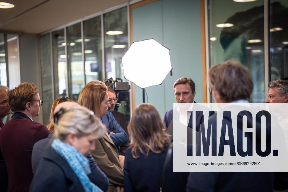 Sebastian Lechner, State Chairman of the CDU in Lower Saxony, speaking with journalists at the Konrad Adenauer House on the sidelines of the CDU Germany Executive Committee retreat in Berlin, October 2026, Berlin, Germany, Konrad Adenauer House