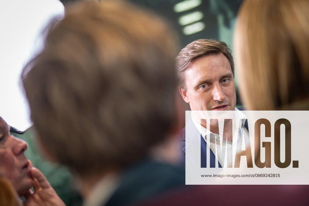 Sebastian Lechner, State Chairman of the CDU in Lower Saxony, speaking with journalists at the Konrad Adenauer House on the sidelines of the CDU Germany Executive Committee retreat in Berlin, October 2026, Berlin, Germany, Konrad Adenauer House