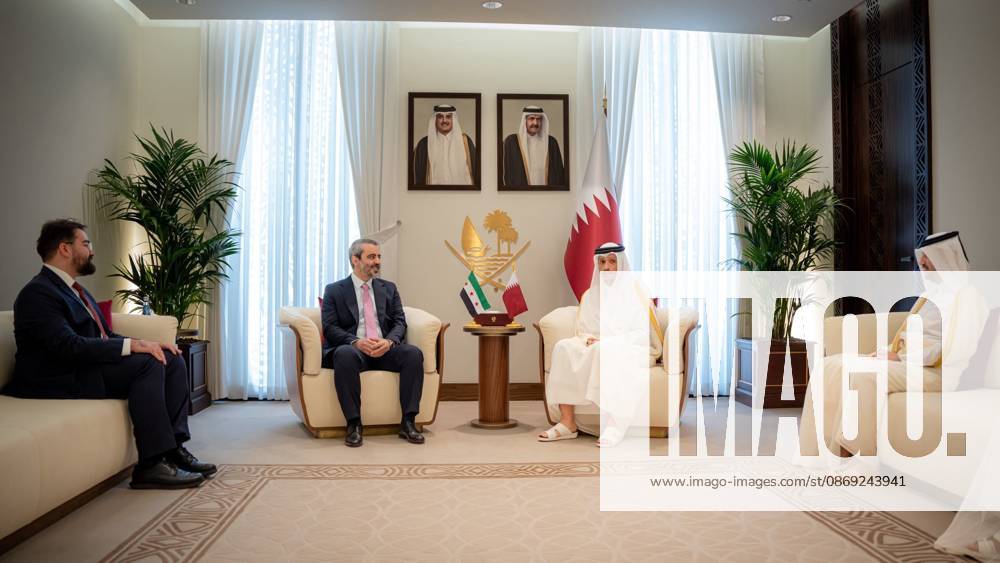 Mohammed bin Abdulrahman Al Thani - Asaad Hassan al-Shaibani meeting in Doha DOHA, QATAR - OCTOBER 12: (---- - MANDATORY CREDIT - SYRIAN FOREIGN MINISTRY HANDOUT - NO MARKETING NO ADVERTISING CAMPAIGNS - DISTRIBUTED AS A SERVICE TO CLIENTS----) Qatar s Prime Minister and Minister of Foreign Affairs Mohammed bin Abdulrahman Al Thani meets with Syrian Foreign Minister Asaad Hassan al-Shaibani in Doha, Qatar, on October 12, 2026, to discuss regional developments and bilateral relations. Syrian Foreign Ministry Handout Anadolu Doha Qatar. Editorial use only. Please get in touch for any other usage.