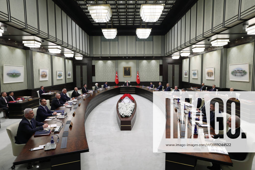 Turkish President Erdogan chairs the cabinet meeting in Ankara ANKARA, TURKIYE - OCTOBER 12: (---- - MANDATORY CREDIT - TURKISH PRESIDENCY MURAT CETINMUHURDAR HANDOUT - NO MARKETING NO ADVERTISING CAMPAIGNS - DISTRIBUTED AS A SERVICE TO CLIENTS----) Turkish President Recep Tayyip Erdogan chairs the cabinet meeting at the Presidential Complex in Ankara, Turkiye on October 12, 2026. Turkish Presidency Murat Cetinmuhurdar Anadolu Ankara Turkey. Editorial use only. Please get in touch for any other usage.