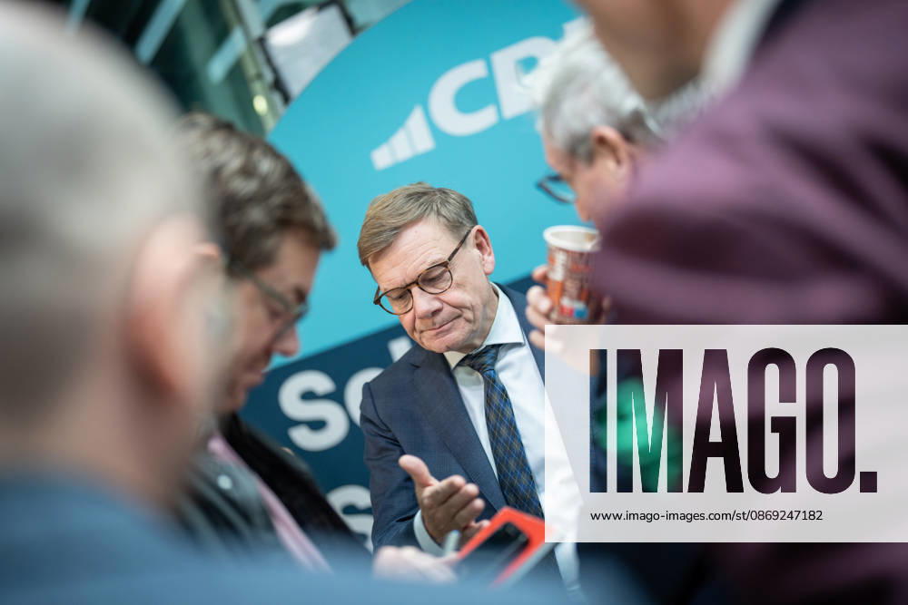 Foreign Minister Johann Wadephul at the Konrad Adenauer House, speaking with journalists at the CDU Germany Executive Committee Retreat in Berlin, October 2026, Berlin, Berlin, Germany, Konrad Adenauer House