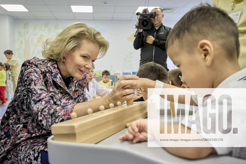 Belgian Royal Couple s State Visit to Central Asia - Day 2 - Kazakhstan King Philippe of Belgium and Queen Mathilde visit the National Center for Children’s Rehabilitation in Astana, Kazakhstan on October 12, 2026, during the first day of their official visit, where Queen Mathilde, a trained logopedist, interacts with children in the Montessori logopedic department. Photo by Olivier Polet ABACAPRESS.COM Astana Kazakhstan