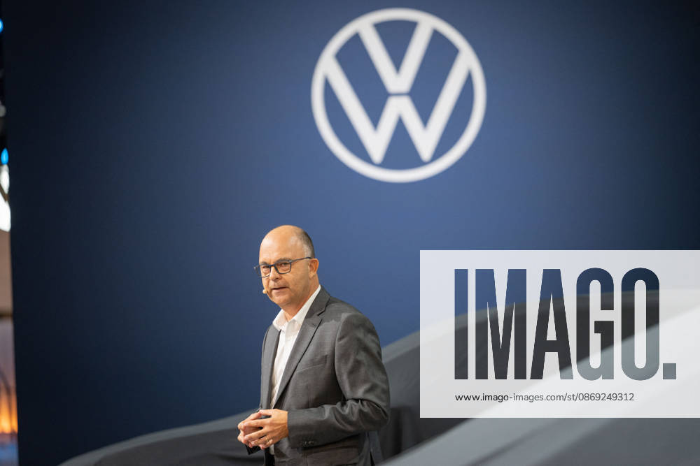 Paris Motor Show Volkswagen Press Conference - Paris AJ CEO Volkswagen Group France, Marc Meurer during the 91st edition of the international Paris Motor Show (Mondial de l’auto) at the Porte de Versailles in Paris on October 12, 2026. Photo by Alexis Jumeau ABACAPRESS.COM Paris France