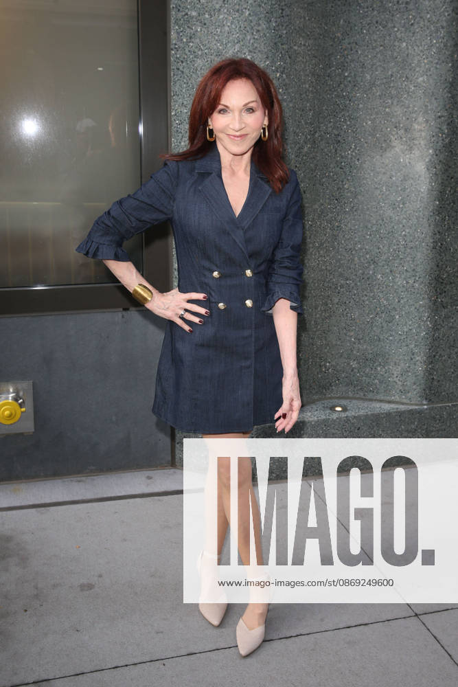 MARILU HENNER at ABC Studios in New York City for Ã¢â‚¬ËœGood Morning America. New York USA - ZUMAh16_ 20261012_zaf_h16_047