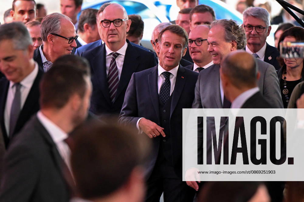 President Macron at Paris Motor Show - Paris French President Emmanuel Macron attends the Paris Motor Show in Paris, France on October 15, 2026. Photo by Lionel Urman ABACAPRESS.COM Paris France
