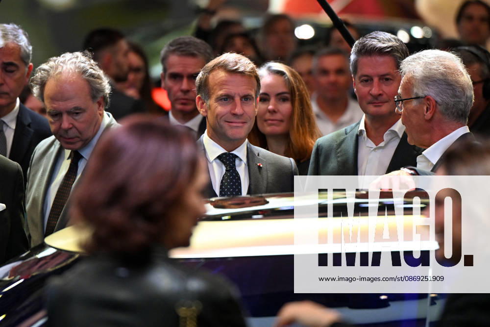 President Macron at Paris Motor Show - Paris French President Emmanuel Macron attends the Paris Motor Show in Paris, France on October 15, 2026. Photo by Lionel Urman ABACAPRESS.COM Paris France