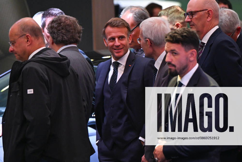 President Macron at Paris Motor Show - Paris French President Emmanuel Macron attends the Paris Motor Show in Paris, France on October 15, 2026. Photo by Lionel Urman ABACAPRESS.COM Paris France