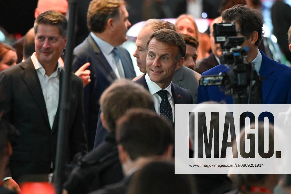 President Macron at Paris Motor Show - Paris French President Emmanuel Macron attends the Paris Motor Show in Paris, France on October 15, 2026. Photo by Lionel Urman ABACAPRESS.COM Paris France