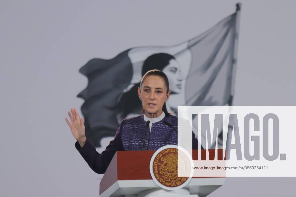 MEXICO Mexico City, MEXICO, OCTOBER 12, 2026: Mexican President Claudia Sheinbaum speaks during her morning press conference at the National Palace in Mexico City. Sheinbaum says the United States-Mexico-Canada Agreement (USMCA) remains in force while Mexico continues trade talks with the United States. Mexico City Mexico - ZUMAq101 20261012_zna_q101_089