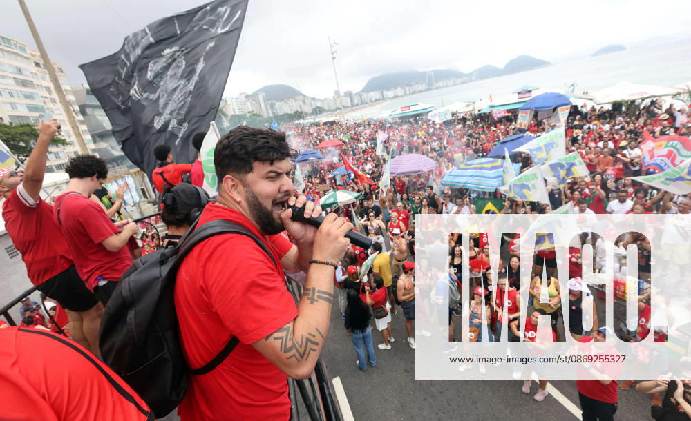 Thousands of supporters gather in Copacabana, Rio de Janeiro, Brazil, on October 12, 2026, for a pro-democracy demonstration organized by the CENA Nacional movement, the National Union of Students (UNE) and Universibloco. Held on BrazilÃ¢â‚¬â ¢s Our Lady of Aparecida national holiday, the rally calls for the defense of constitutional rights and public policies supporting healthcare, education and social assistance. Carnival street bands, known as blocos, and percussion groups brought music and a festive atmosphere to the waterfront mobilization, blending political activism with RioÃ¢â‚¬â ¢s popular street culture. The demonstration takes place ahead of BrazilÃ¢â‚¬â ¢s October 25 pres - ZUMAk251 20261012_znp_k251_001