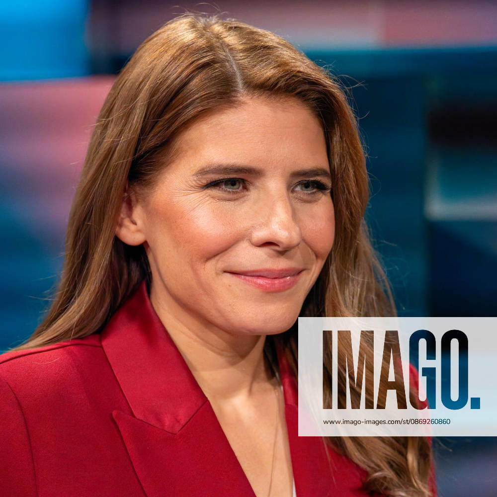 Hart aber Fair from Cologne on October 12, 2026. Pictured is businesswoman Sarna Röser, Karl Röser Sohn GmbH, a manufacturer of cement pipes and concrete products. Bärbel Bas has resigned as Minister of Labor and SPD chairwoman. Was